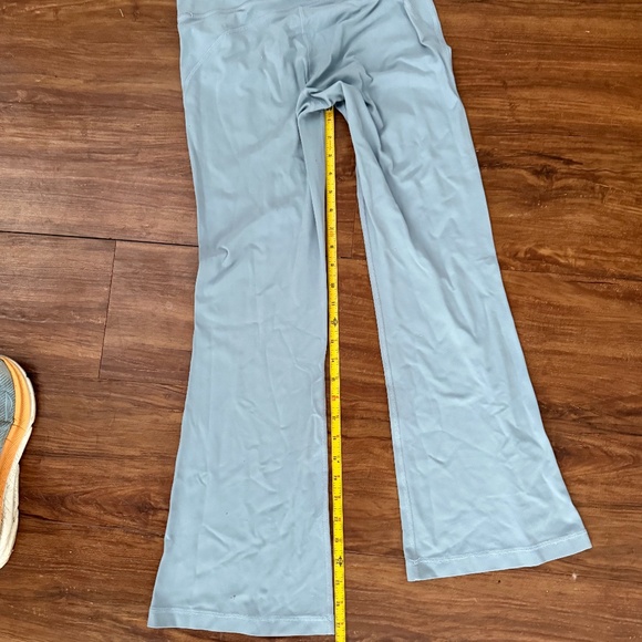 Lululemon flare leggings size 6 blue - Picture 1 of 5